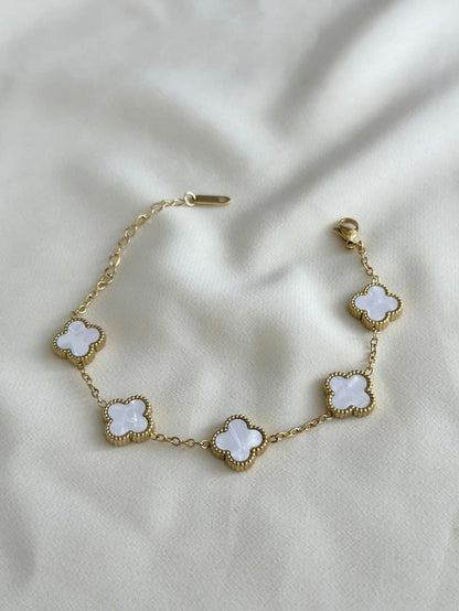 White And Black Clover Gold-Plated Elegant Bracelet
